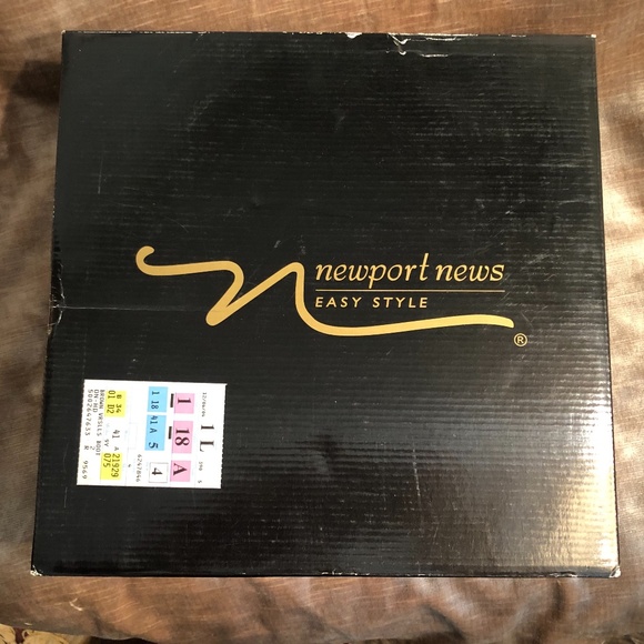 Newport News Carmel Colored Tooled Leather Boots - Picture 10 of 10